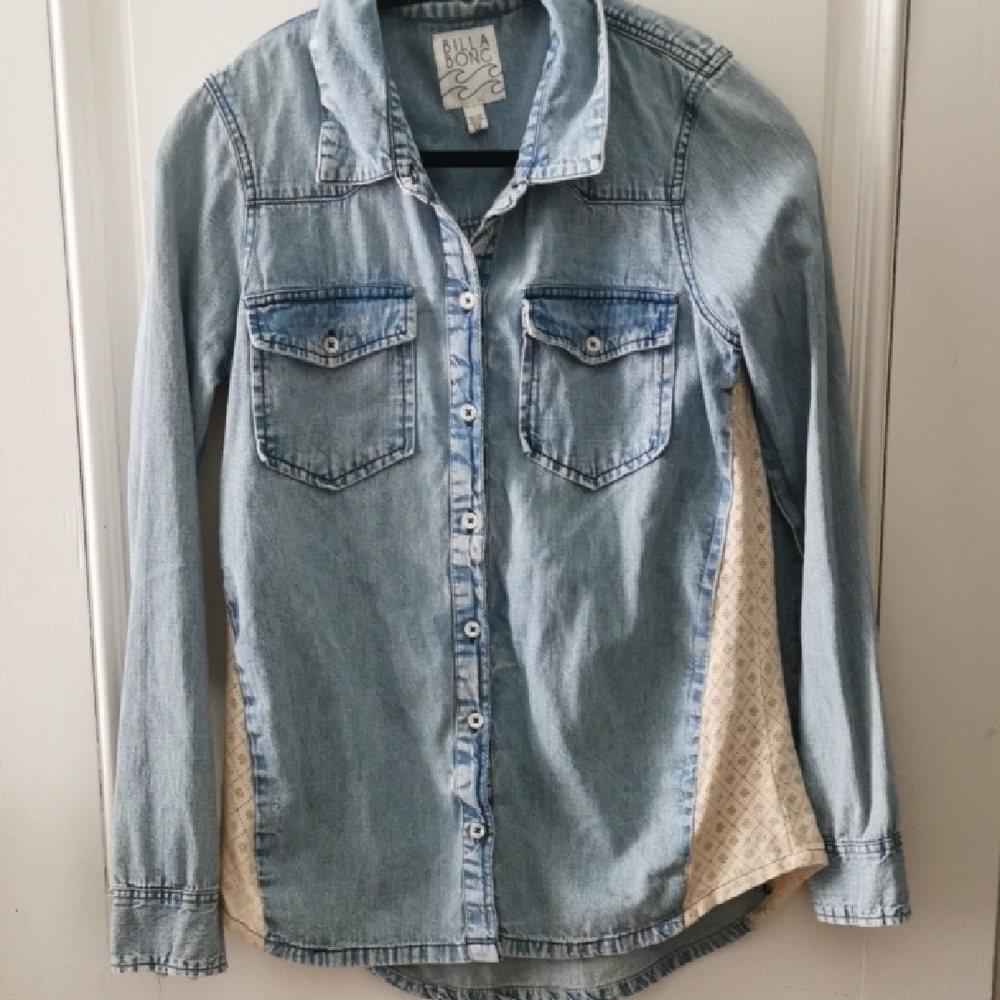 Billabong denim and lace button down shirt. cowboystyle, western, Size Small